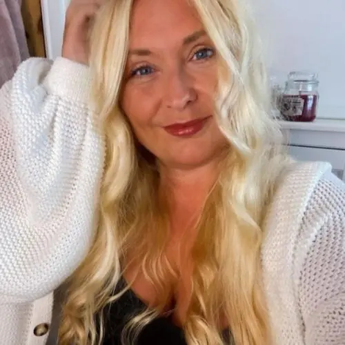 marieunterwasch image 0